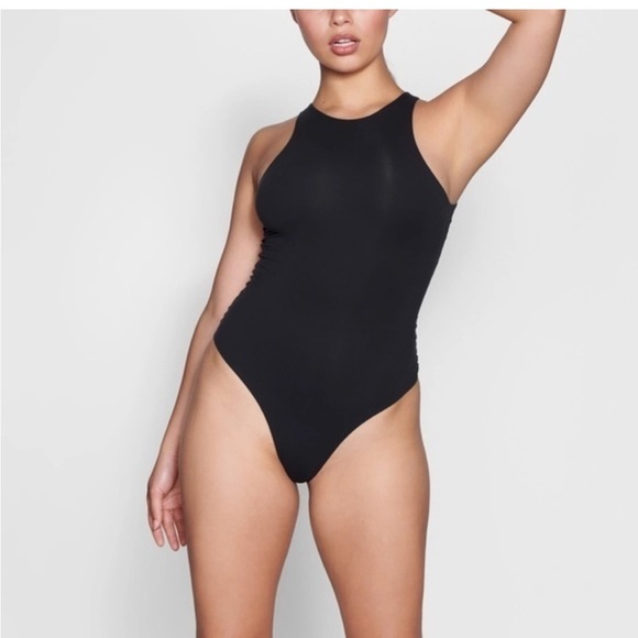 SKIMS FITS EVERYBODY HIGH NECK BODYSUIT S B1665 - Picture 1 of 4